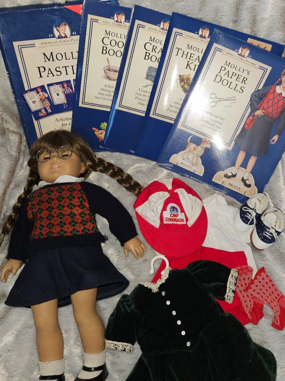 Original Molly McIntire Doll American Girl Pleasant Company & outfits {#94-3}